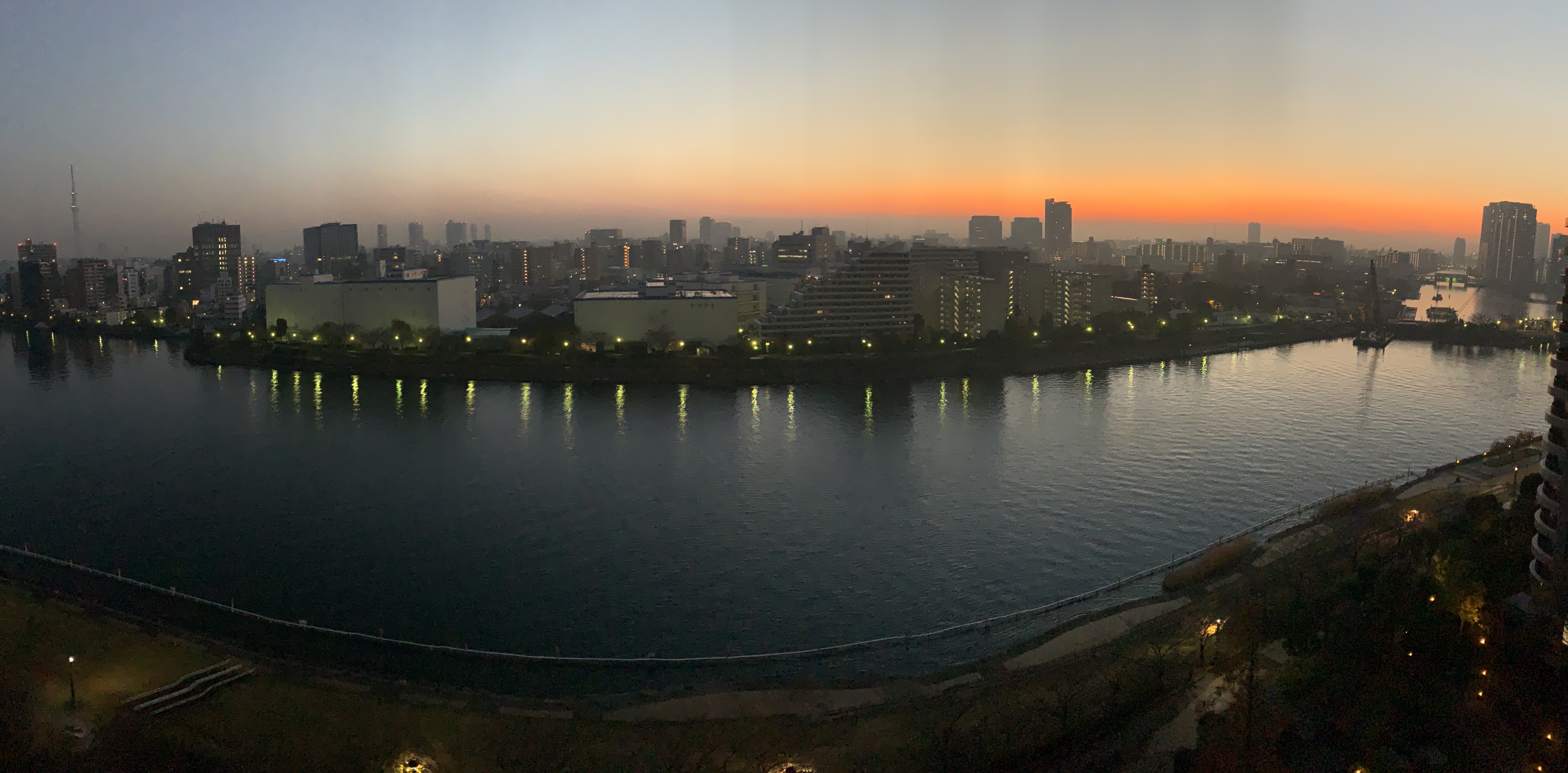 夜明け前「朝の時間を優雅に」