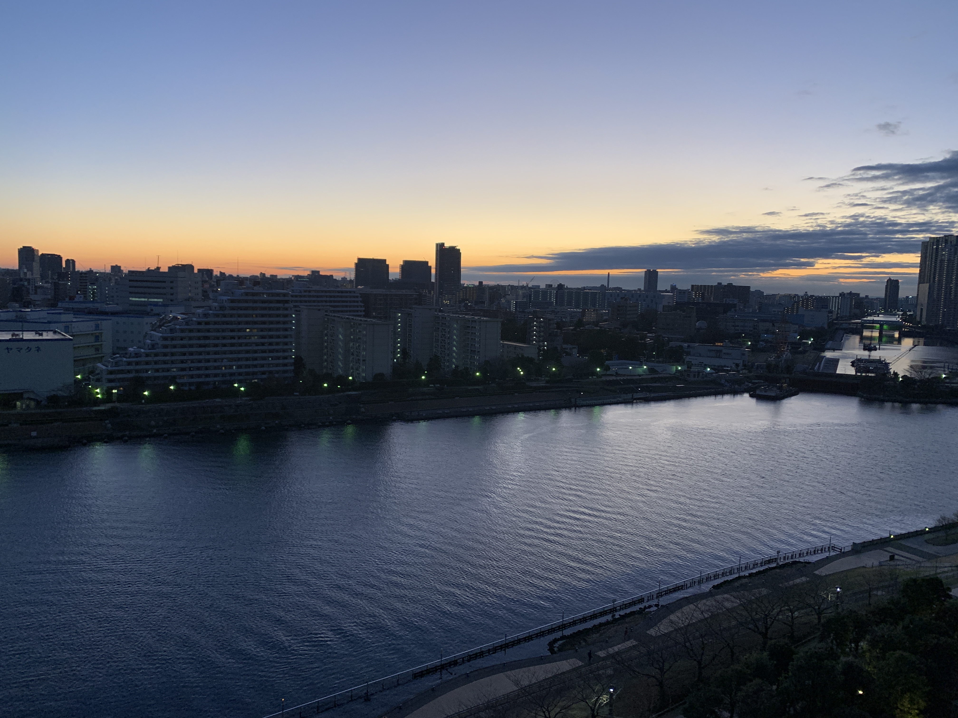 大好きな夜明け前「傲慢」