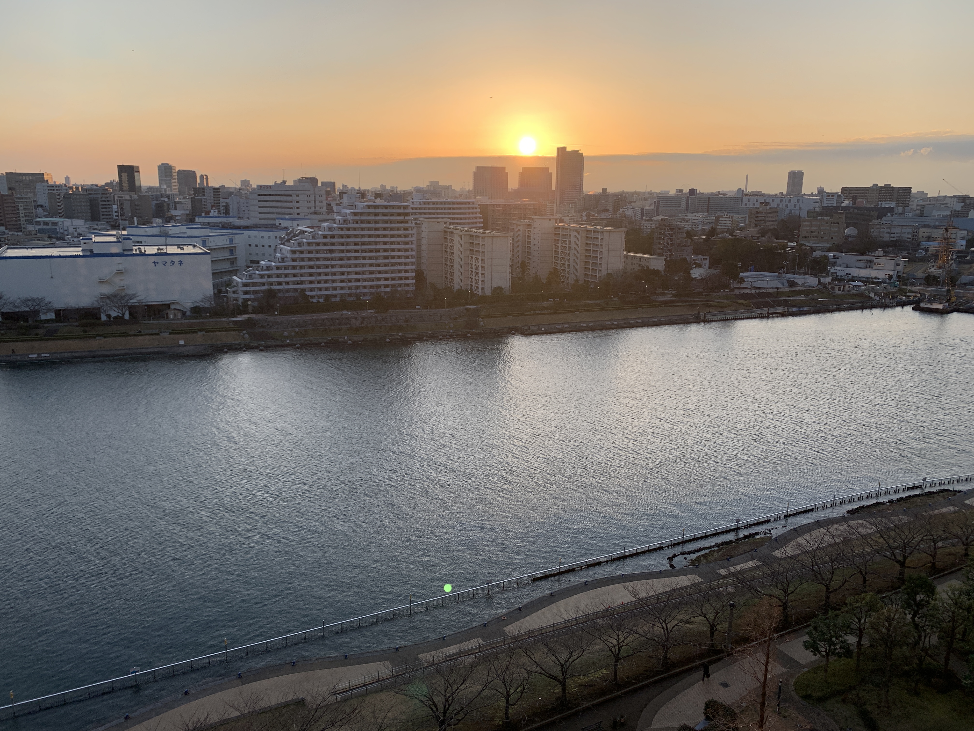 健康で目覚める朝「ありがとう＋笑顔で最高」