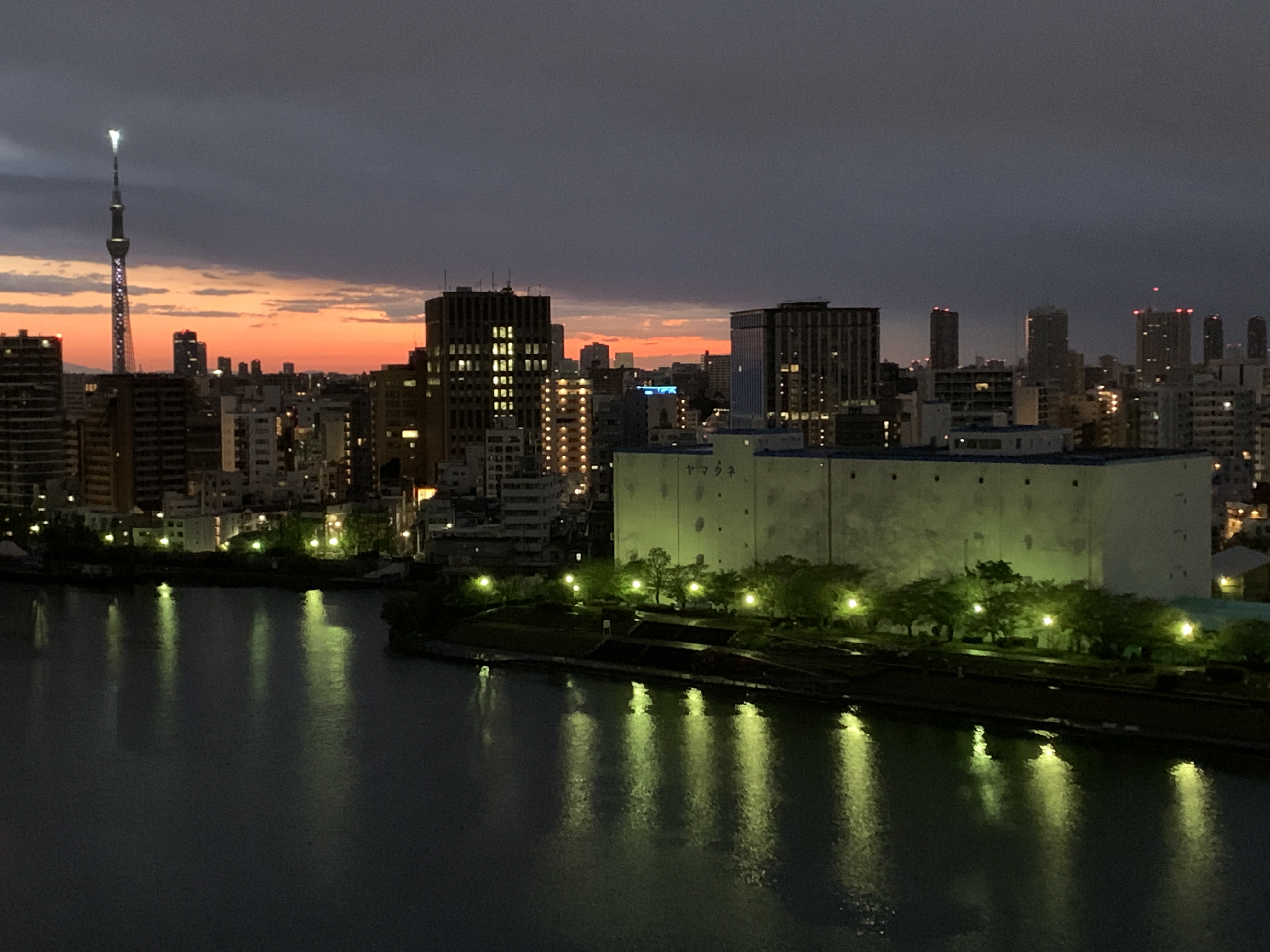 日の出4時58分「愛と感謝」