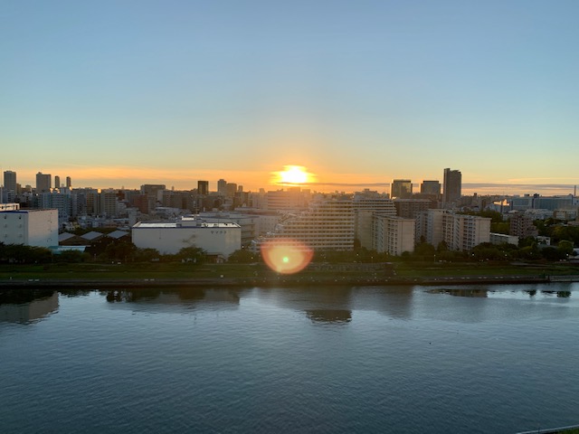 澄み渡った空「自然に無理なく」