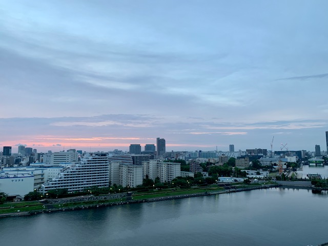 パステルカラーの夜明け「嬉しいこと」