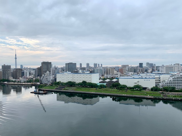 北東から青空の朝「できる・大丈夫と信じる」ー夏至