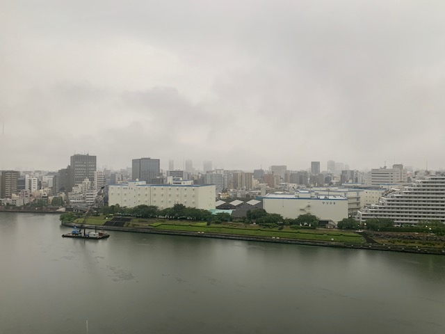 今朝も大雨「力を貸す」