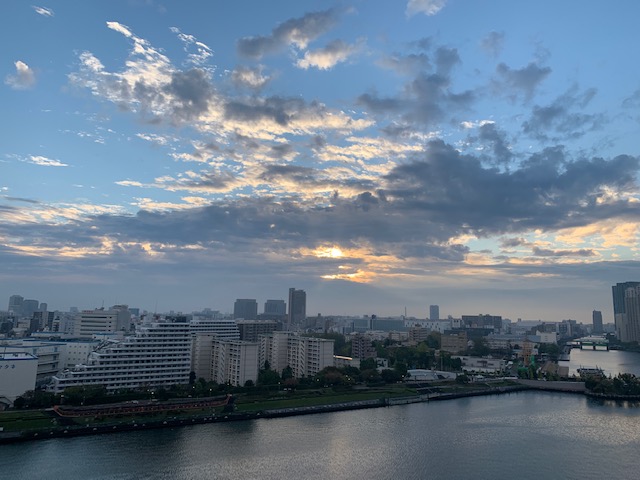 気持ちいい青空「人を大切にする」