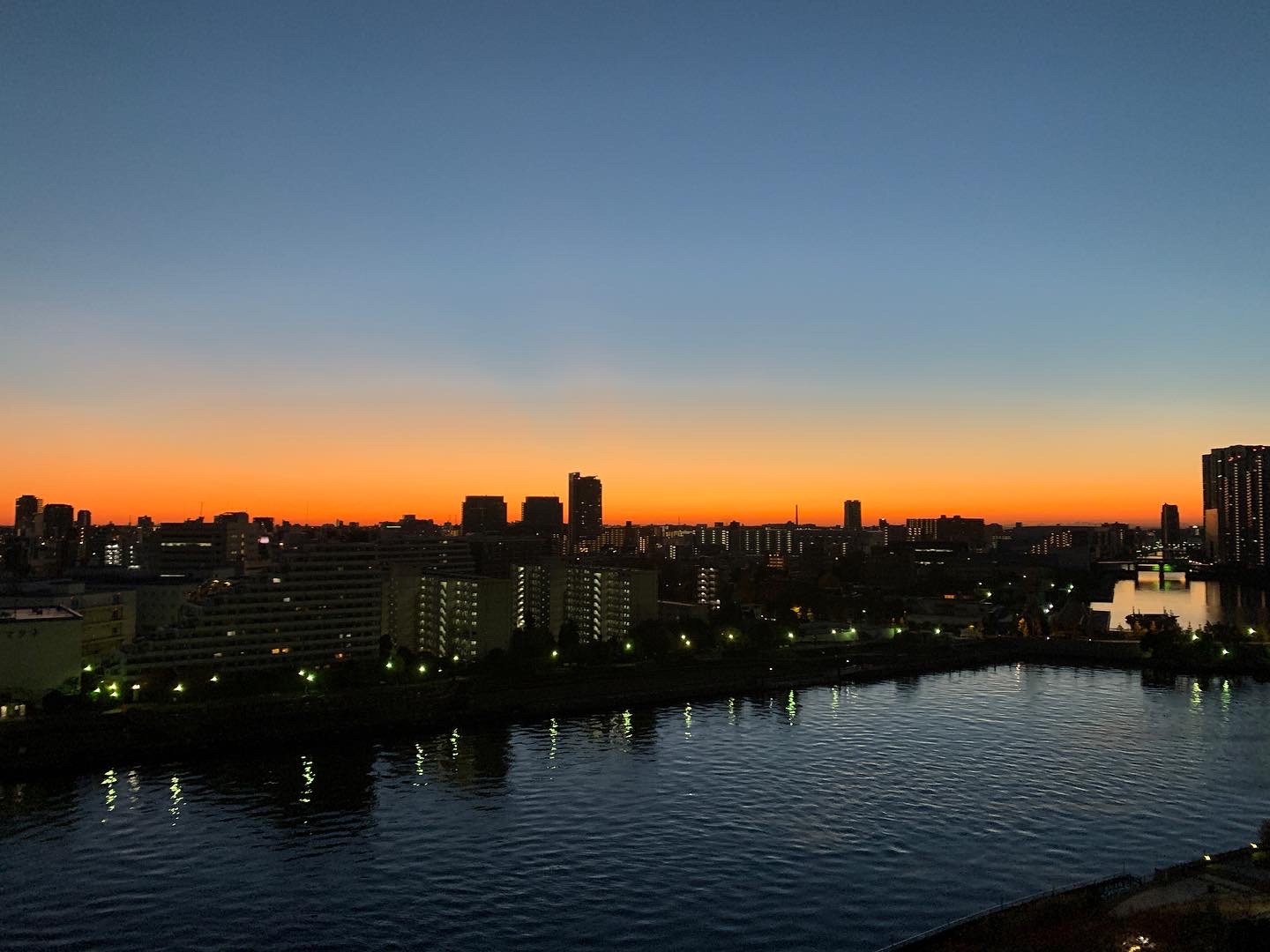 気持ちいい夜明け「あなた次第」