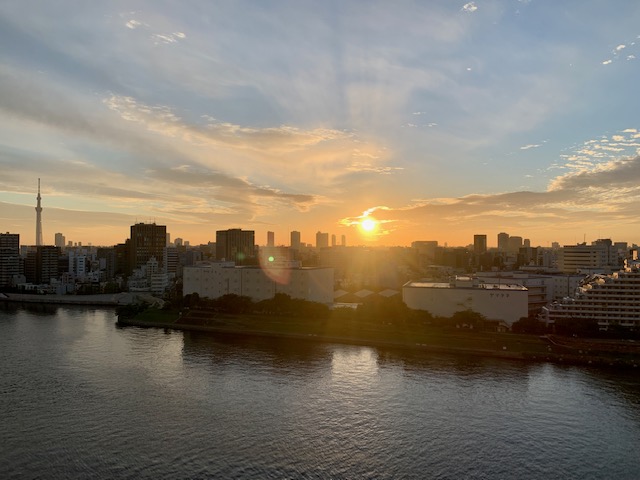 澄み渡った青空「心の境界線」