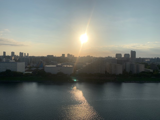 大きなお日さま涼しい風「幸せ」