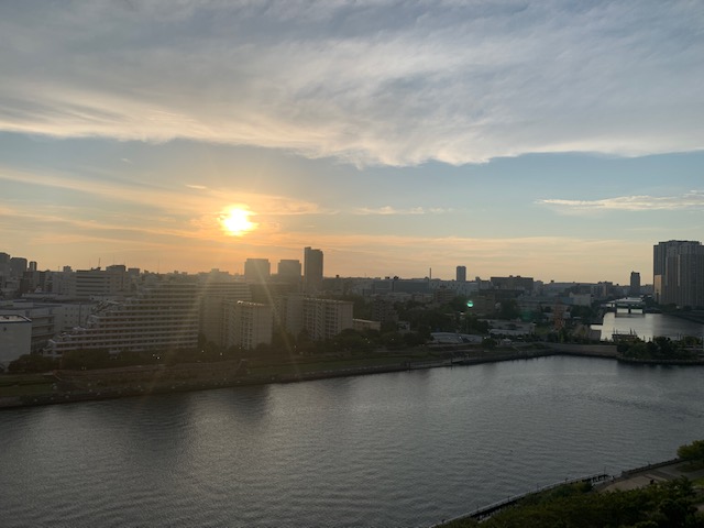 朝の風が冷たい夜明け「こだわりを持って」