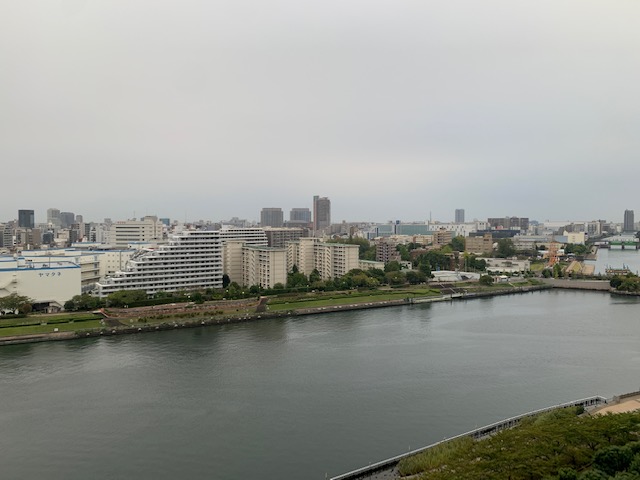 朝陽が 見える方が嬉しいな「感謝の気持ちが幸せに」