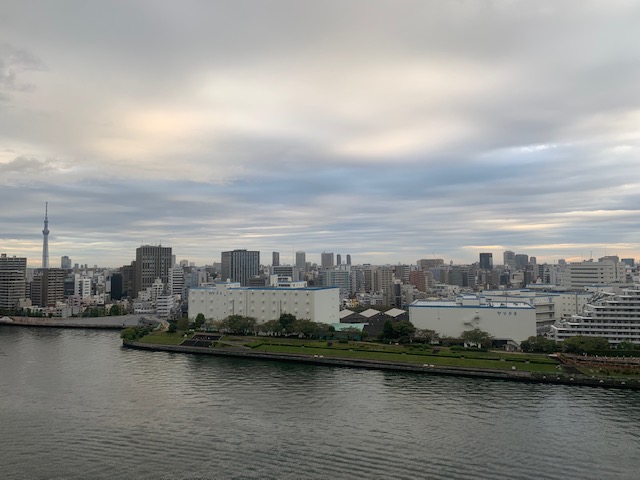 ふわ〜っとした雲「余裕を持とう」