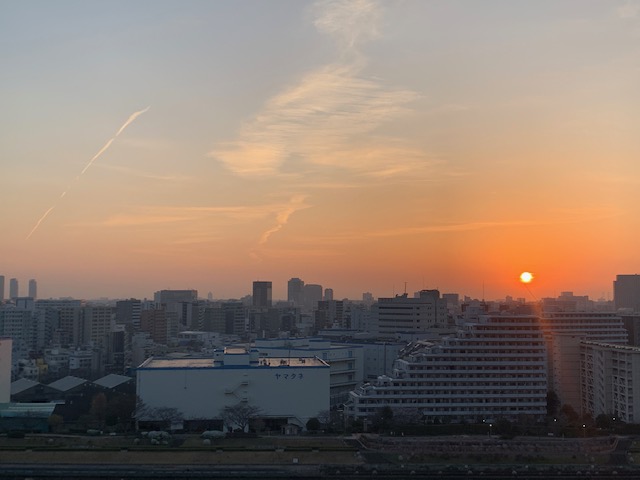 今朝は鳥の囀りも「恩は当たり前ではない」