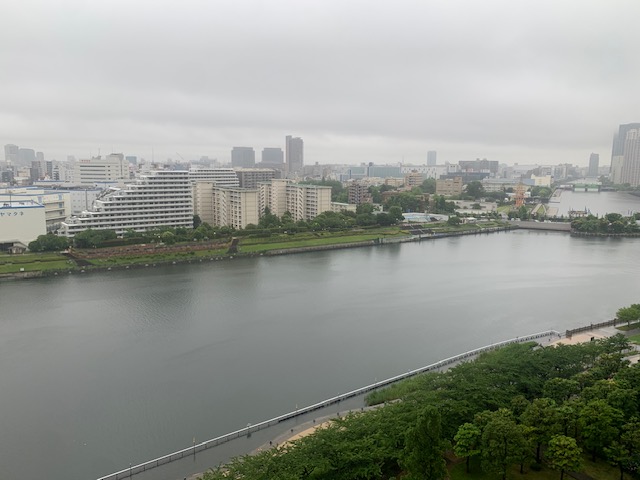 雨の夜明け「寛大」