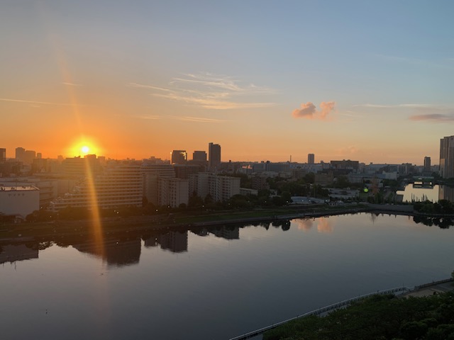 朝陽に元気をもらえる夜明け「無心になる」