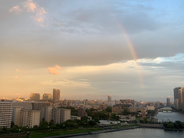 虹が見えて来た