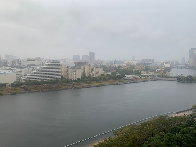 朝から雨模様「過去のご縁」