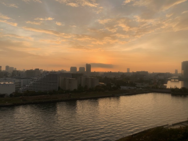 春の霞のような朝「一回きりの人生」