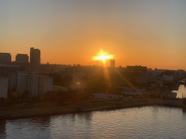 穏やかな夜明け「後悔しないために」