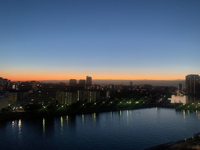 静かな夜明け澄み渡る空「結果」