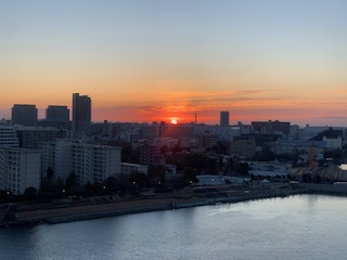 綺麗な朝陽「あなたが使う言葉があなたの現実」