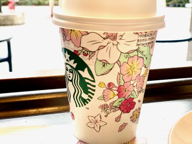 スタバのランチは春爛漫