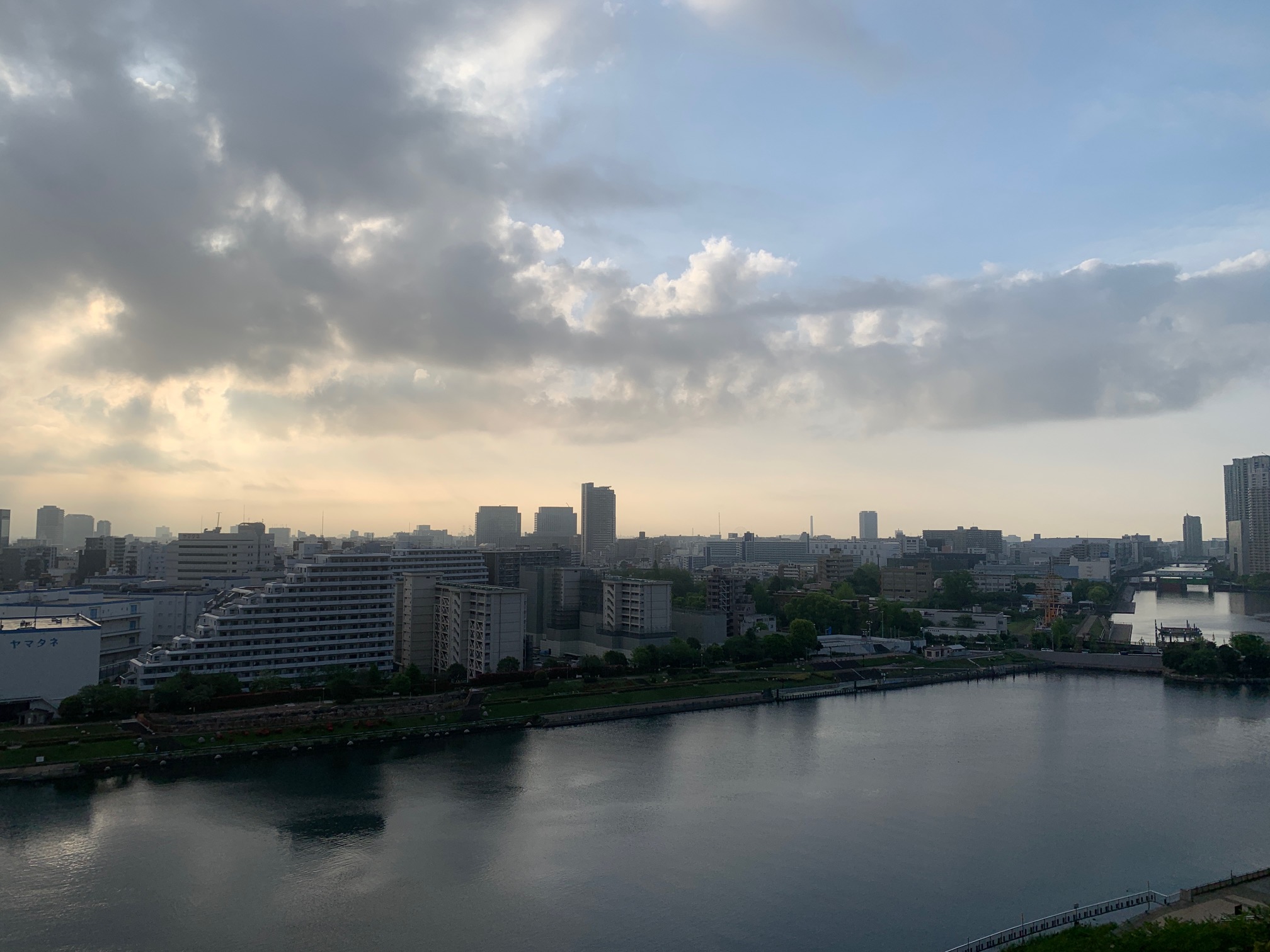 冷んやりとした空気が心地よい朝「自然に無理なく」