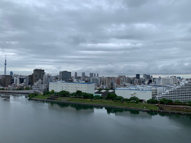 5月なのに寒い朝「同じ波動が引き寄せ合う」