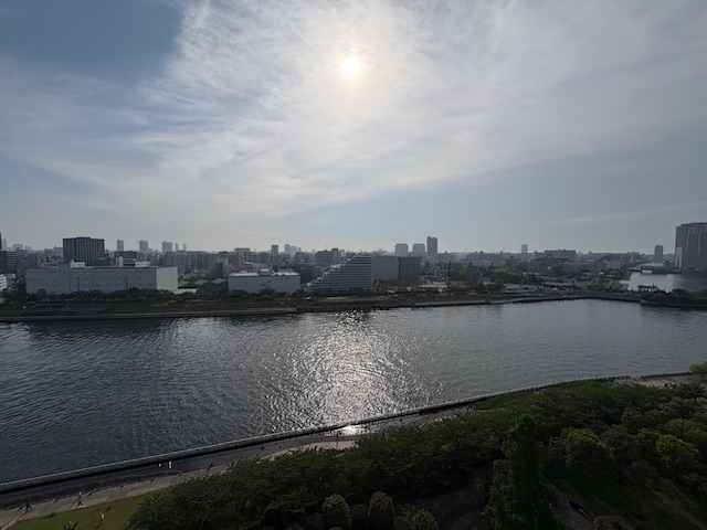 お天気回復予報「空をボ〜っと見上げて」