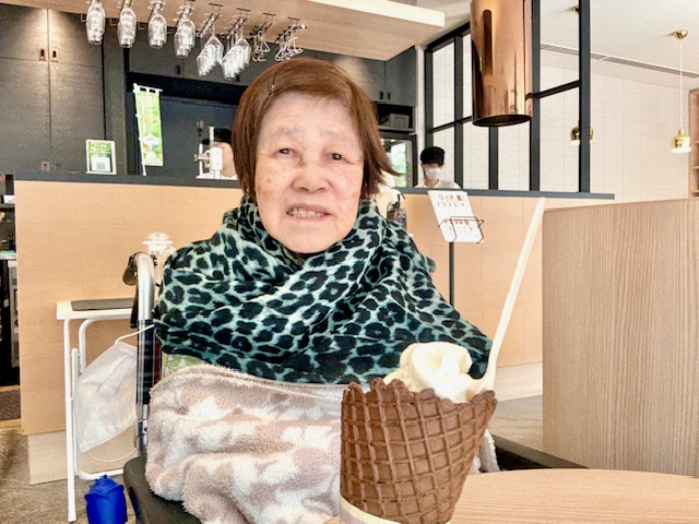 母を励ます会