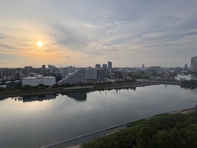 空気が涼しい夜明け「開き直り」