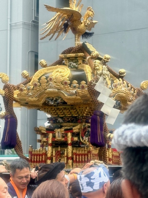 今日もお神輿見られてラッキー