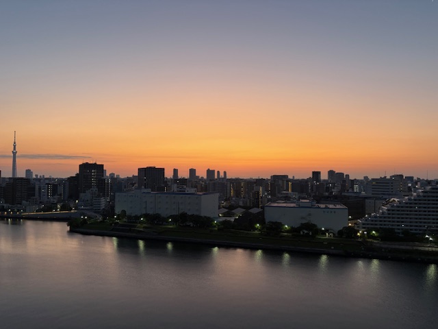 間もなく日の出 4時24分「自分時間作れてますか」