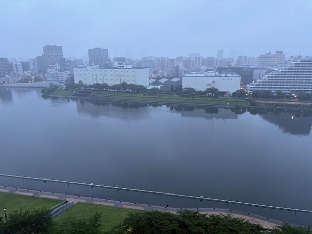 小雨の朝「仲良くなれない人」