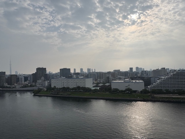 明るい朝陽「信じることが大切」
