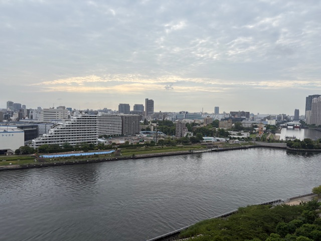 穏やかな朝「関わらない」