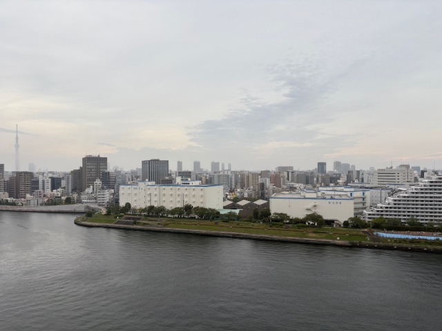 薄明かりの朝「人間万事塞翁が馬」