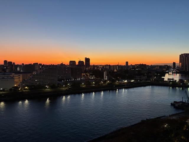 オレンジ色の夜明け「日頃の行い」