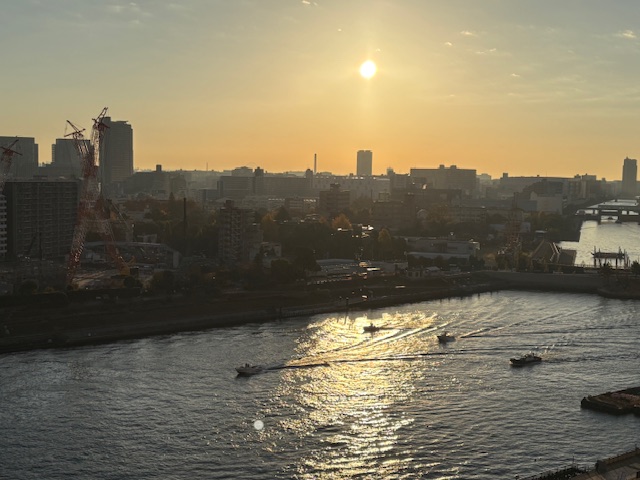 大きな朝陽「今日できること」