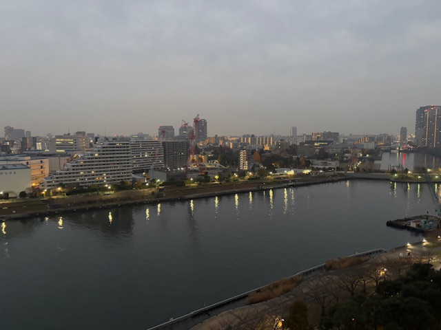 曇り空「人の話」