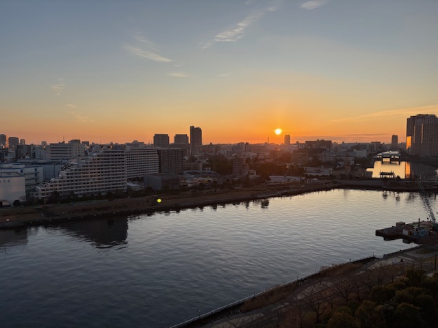2025年大晦日の夜明け「今日ある幸せ」
