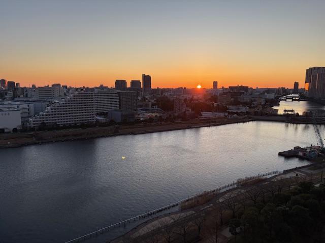 今朝も快晴「笑顔で明るい人」