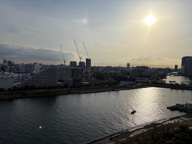 大きな朝陽活動しやすい快晴「使う言葉」