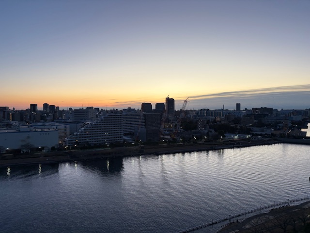淡い空の色「変わらない態度」