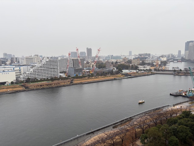 小雨が残り寒い朝「することを楽しむ」