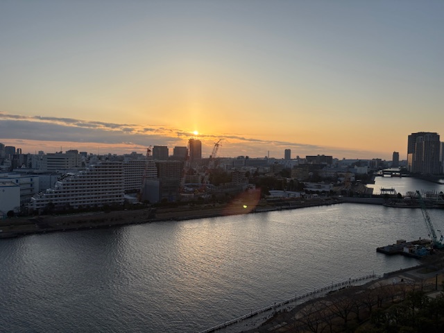頬に当たる冷たい風の朝「言葉も行動も大切」