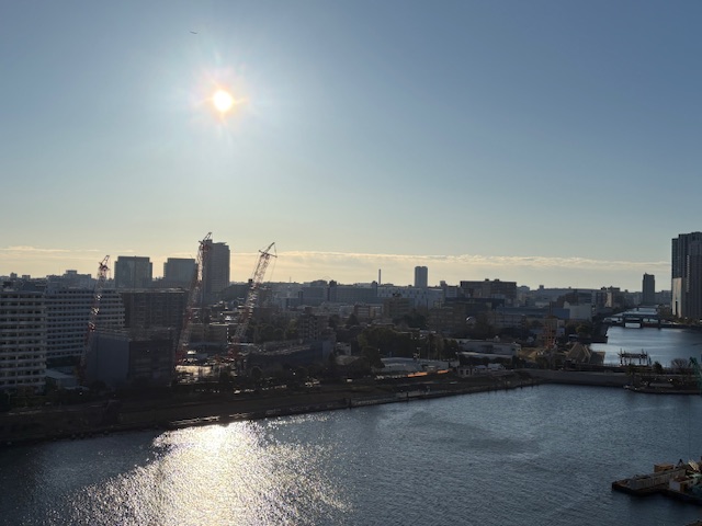 大きな朝陽「あなたらしく」