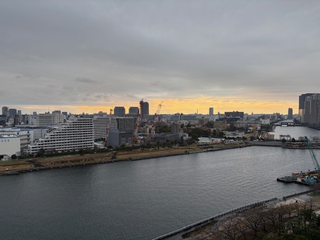 今朝も寒い夜明け「自分に良い言葉をがけを」