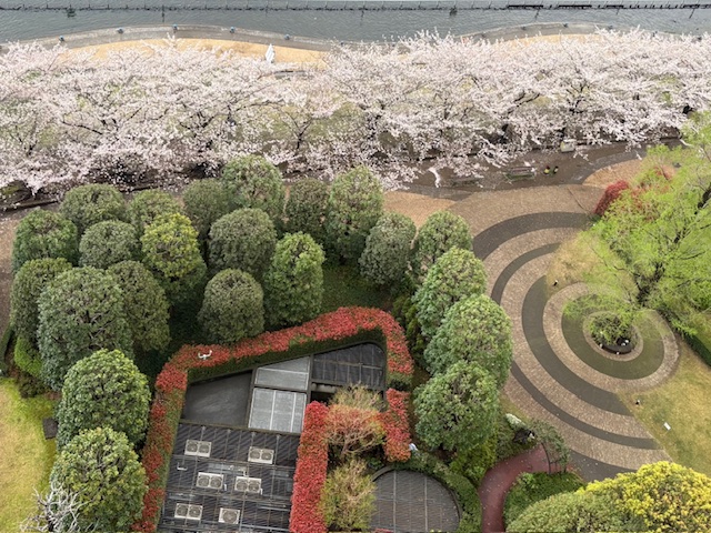 曇り空「目に見えないもの」