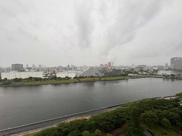 梅雨の朝「身近な人」