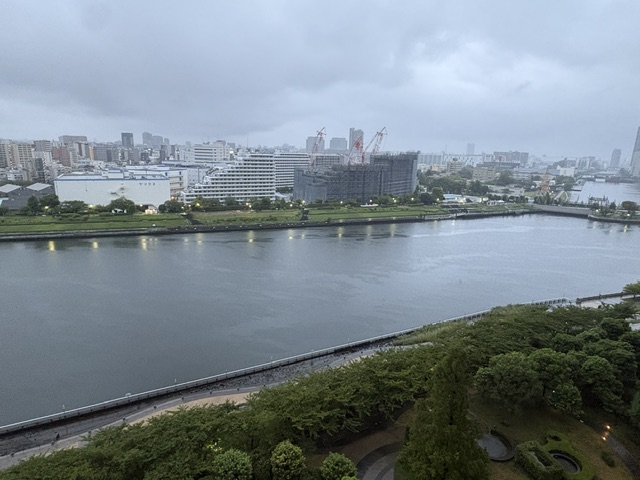 小雨降る寒い朝「自分を癒す方法」
